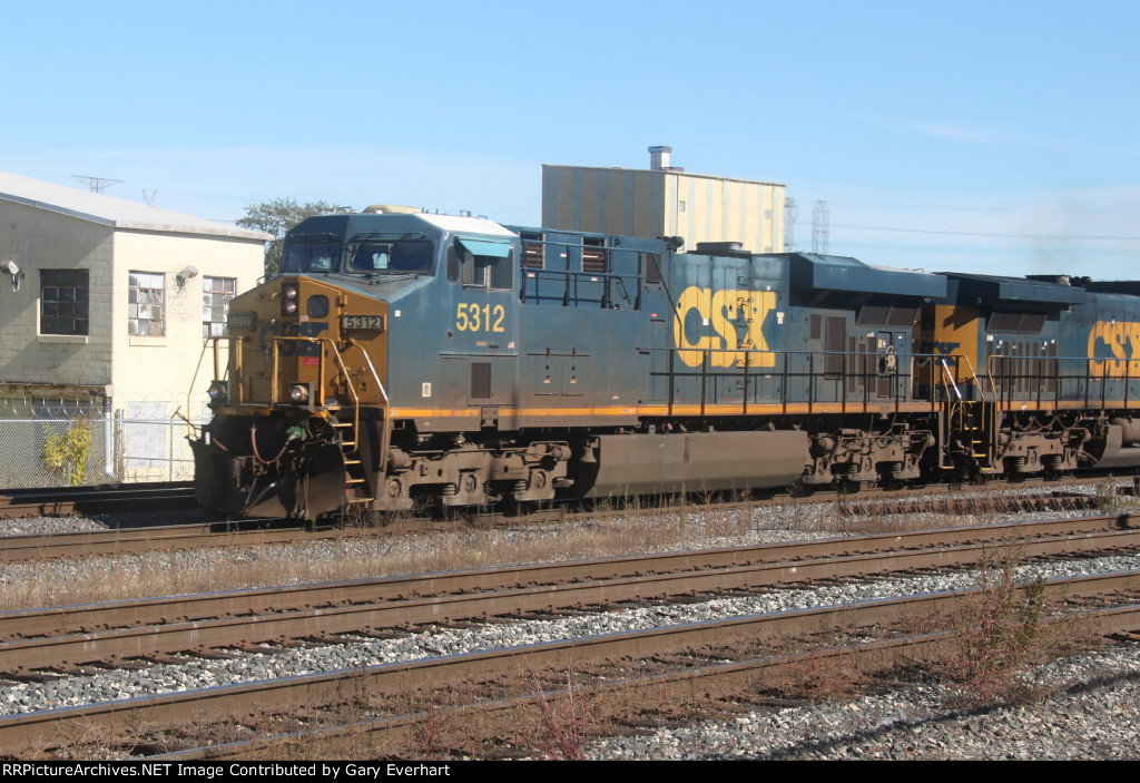 3rd Train - Westbound CSX Manifest Freight